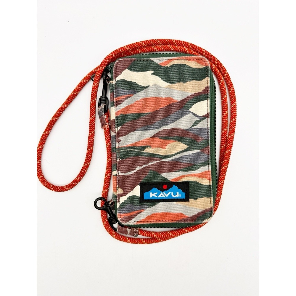KAVU‎ Go Time Crossbody Wallet with Rope Strap Mountain Pattern Camo